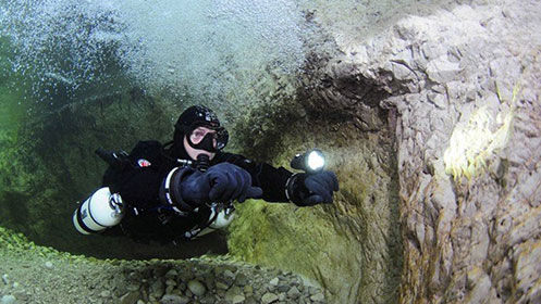 Under Pressure Tauchbasis Attersee Sidemount Tauchen