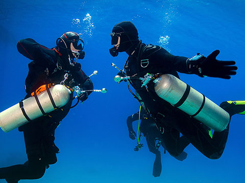 Under Pressure Tauchbasis Attersee Sidemount Tauchen