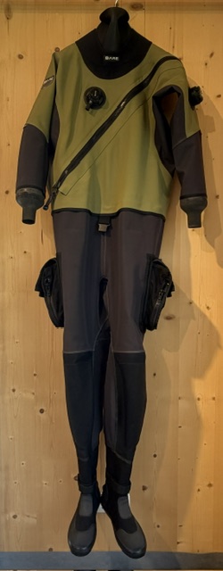 BARE Trockentauchanzug Damen LS – Bild 3