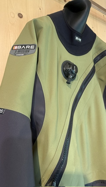 BARE Trockentauchanzug Damen LS – Bild 2